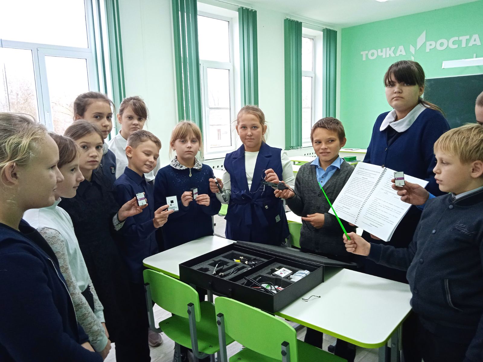 Занятия в кружке дополнительного образования &amp;quot;Юный эколог&amp;quot; в Центре образования Точка роста помогут ребятам повысить интерес к наукам эколого- биологического направления, расширить знания учащихся, сформировать понятие ценности здоровья.